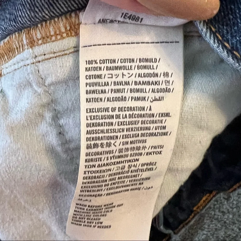 Abercrombie & Fitch Distressed‎ Jeans
